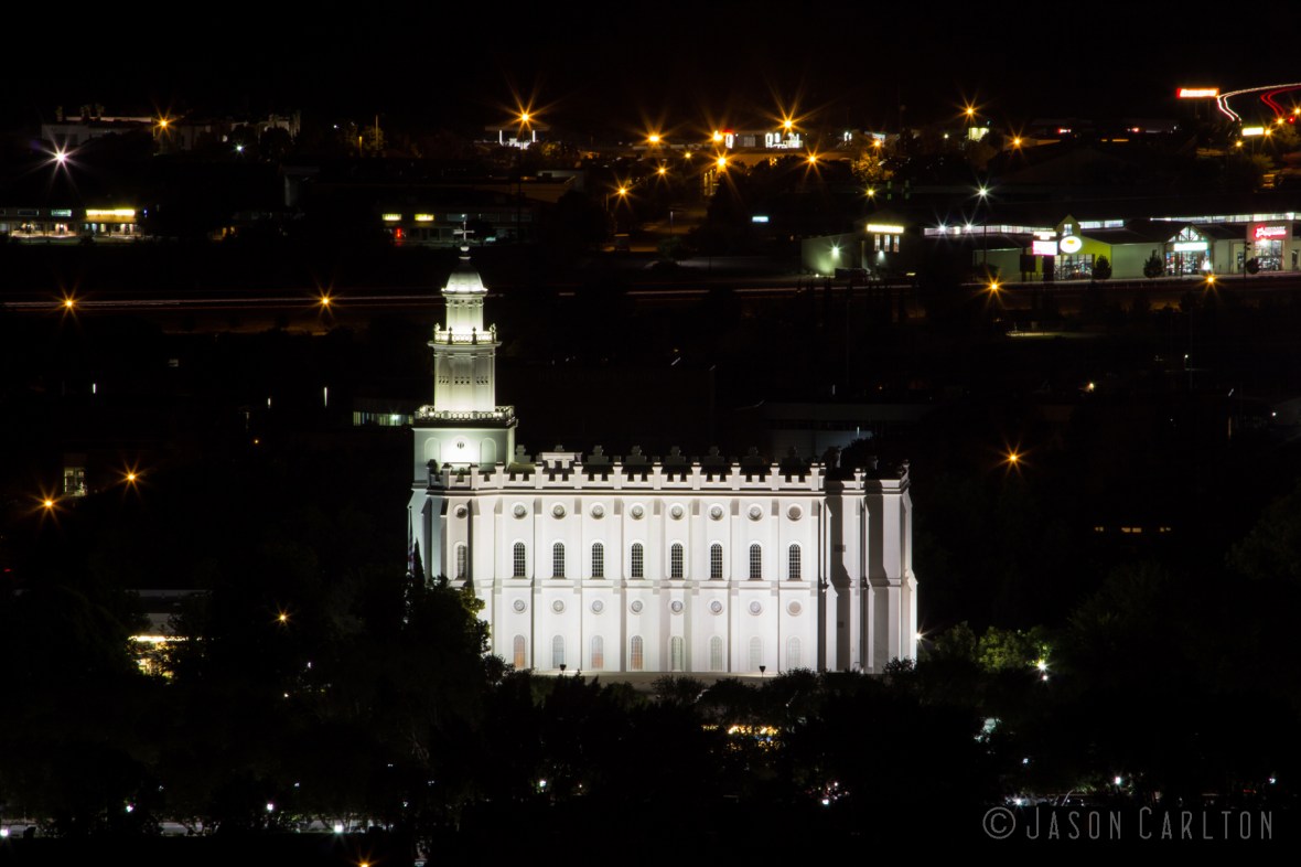 Night photo of St George Utah Temple